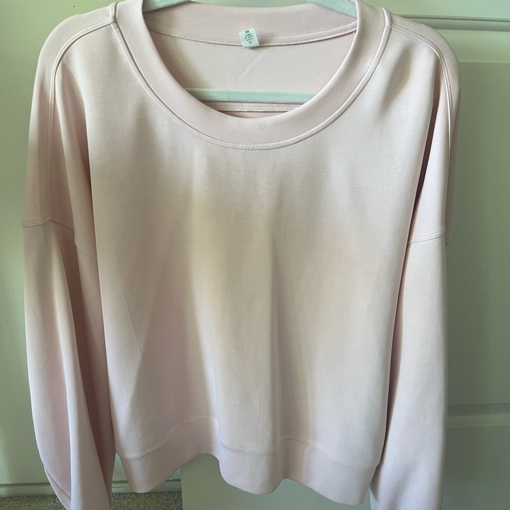 Lululemon Softstreme Perfectly Oversized Cropped Crew.
